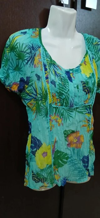 2 camicie denim leggera e floreale