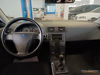 VOLVO C30 1.6D MOMENTUM