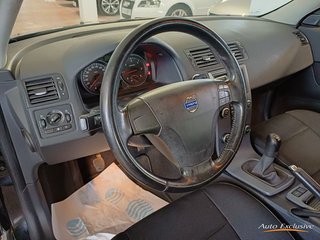 VOLVO C30 1.6D MOMENTUM