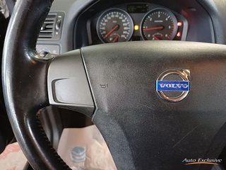 VOLVO C30 1.6D MOMENTUM
