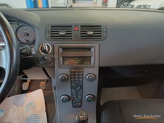 VOLVO C30 1.6D MOMENTUM