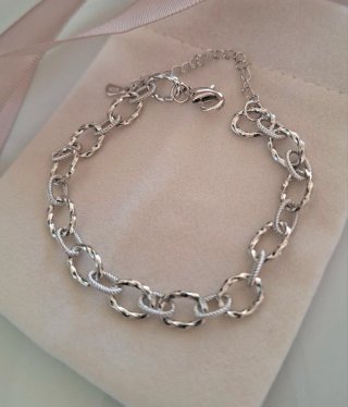 Pulsera de Plata con eslabones.