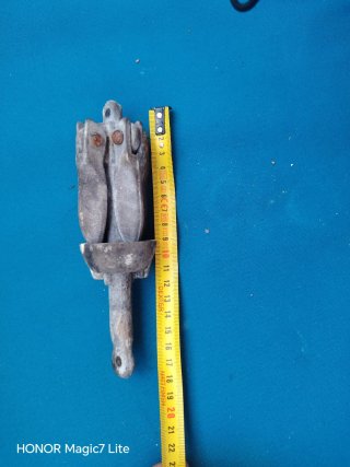 Ancla plegable para barcos