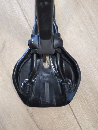 Tija de  carbono Syncros SCOTT ADDICT + sillín