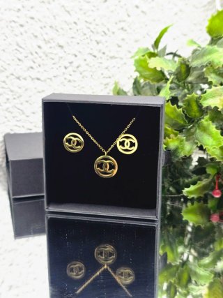 Conjunto Joyería Chanel Oro