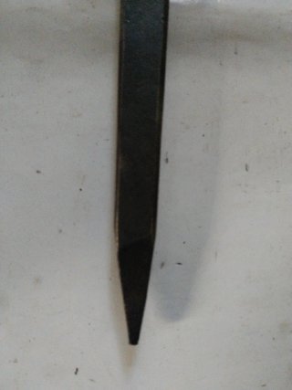 YUNQUE Y MARTILLO PARA GUADAÑA.