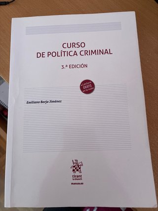Curso de política criminal