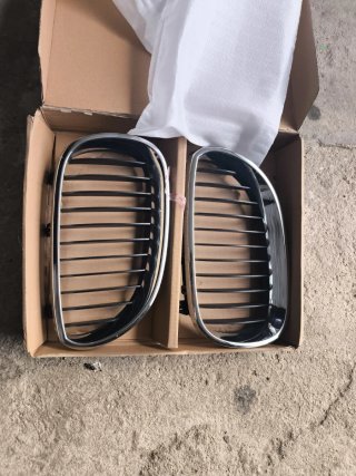 Riñones BMW E60 Cromados