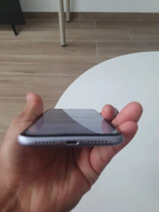 iPhone 11 Plata
