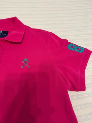 Polo rosa con logo