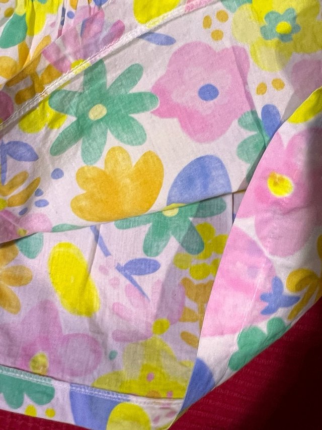 VESTIDO DE SFERA FLORAL FRESQUITO