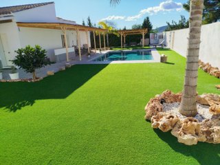 VENTA CHALET INDEPENDIENTE EN RIBARROJA