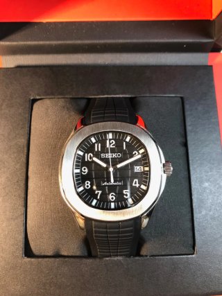 Seiko Mod - Nautilus Aquanaut (Caucho Negro)