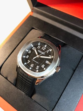 Seiko Mod - Nautilus Aquanaut (Caucho Negro)