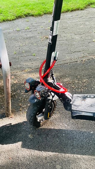 Patinete Eléctrico i-scooter Negro