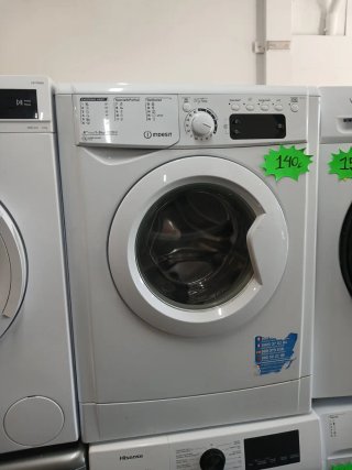Lavadora Indesit 1000 rpm 8 kg