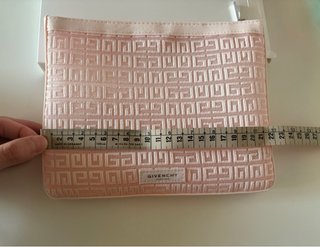 Trousse Givenchy Nude
