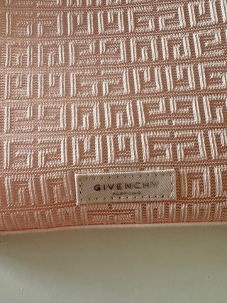Trousse Givenchy Nude