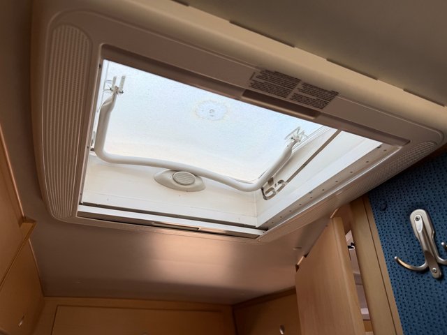 Autocaravana C. Jumper 2.2HDI 100Cv 4Plazas L2-H2