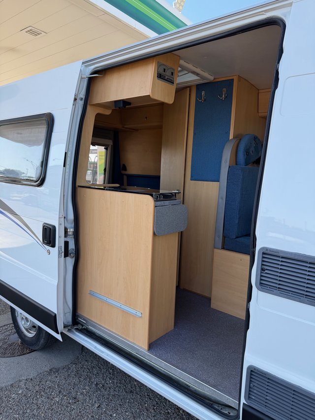 Autocaravana C. Jumper 2.2HDI 100Cv 4Plazas L2-H2