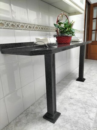Barra/mesa de granito