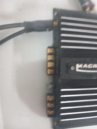 Amplificador de coche
