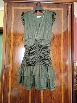 Vestido verde camaleónica