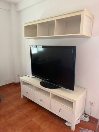 Mueble TV y estantería salón