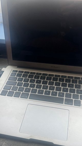 MacBook Air 13” 2017 i5 8GB – Estado impecable
