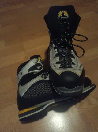Botas de montaña La Sportiva cramponables 43