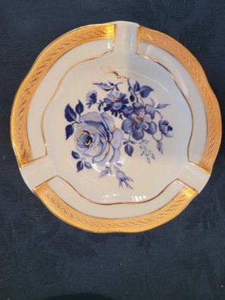 Coppia posacenere di Limoges  con rose blu e oro