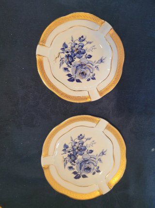 Coppia posacenere di Limoges  con rose blu e oro
