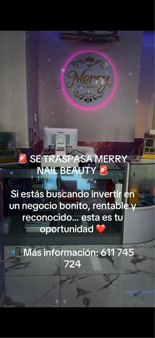 Se traspasa local de estética, uñas y pestañas