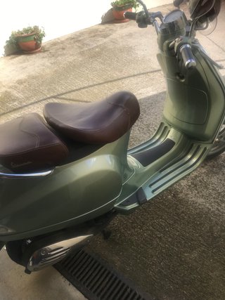 Vespa 125 LXV IE Scooter Automática