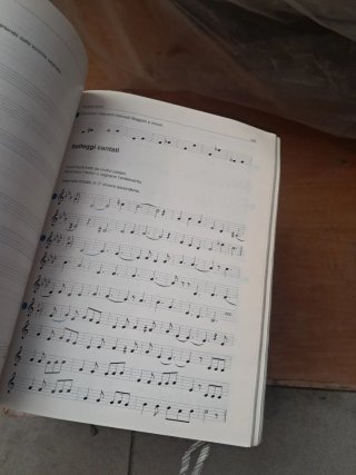 Libro di musica Esperienze Sonore 1