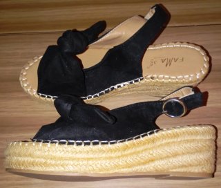 Sandalias cuñas esparto