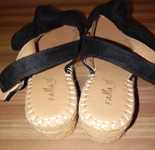 Sandalias cuñas esparto