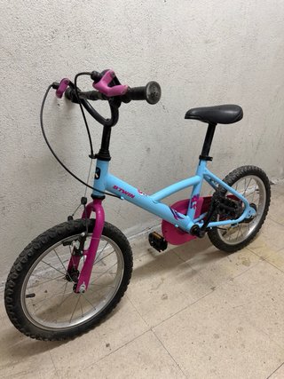 Bicicleta infantil azul y rosa