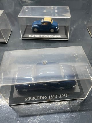 Coleccion de coches miniatura en perfecto estado