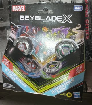 Beyblade X Marvel Miles Morales vs Duende Verde