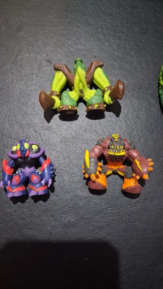 Lote 9 figuras + torre ELEMENTAL FUSION