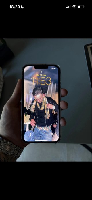 iPhone 13 Apple