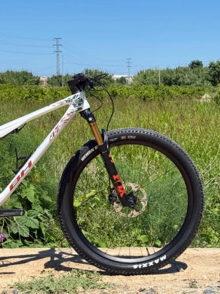 OCASIÓN BH LYNX SLS 7.5 2026 Bicicleta Montaña