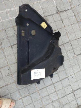 Plástico Maletero Golf 7 / 7.5