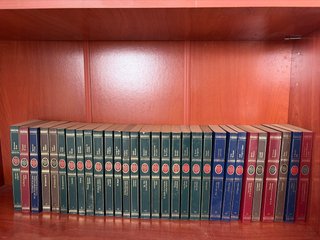 FUNDAMENTAL DE NUESTRO TIEMPO 30 LIBROS