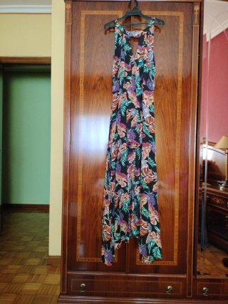 Vestido largo estampado hojas verano