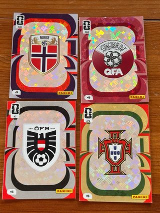 Cartas sueltas Escudos Fifa  world 2026 Adrenalyn