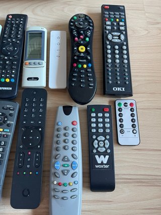 Lotto di telecomandi vari