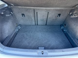 VOLKSWAGEN GOLF SPORT