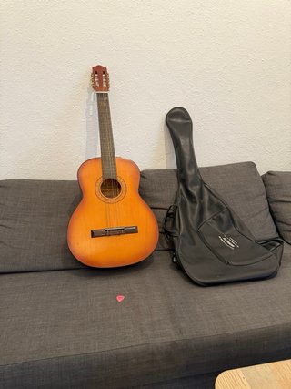 Guitarra Clásica Naranja